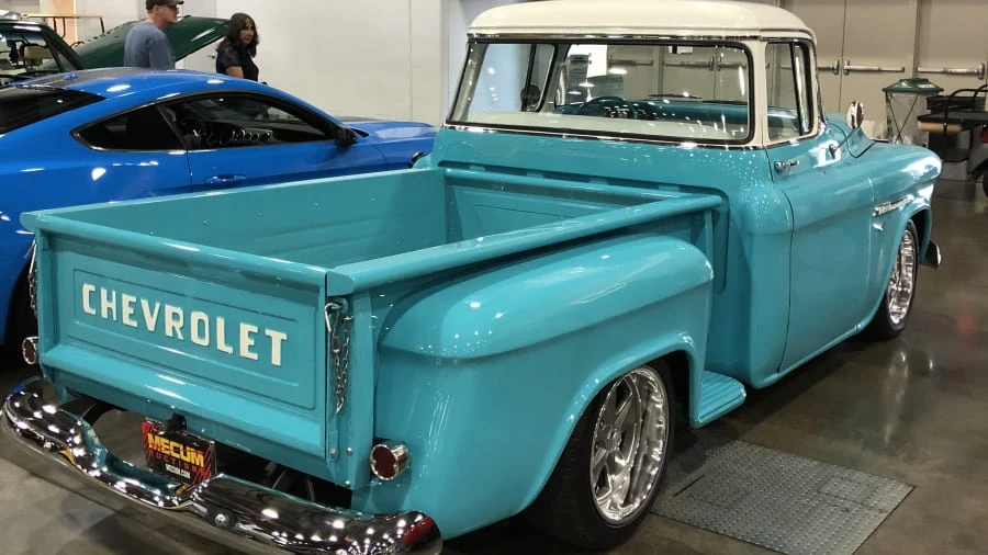 1955 Chevrolet Task Force - Image 2 of 4