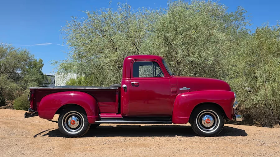1955 Chevrolet Task Force - Image 26 of 31