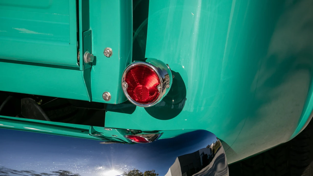 1955 Chevrolet Task Force - Image 10 of 19