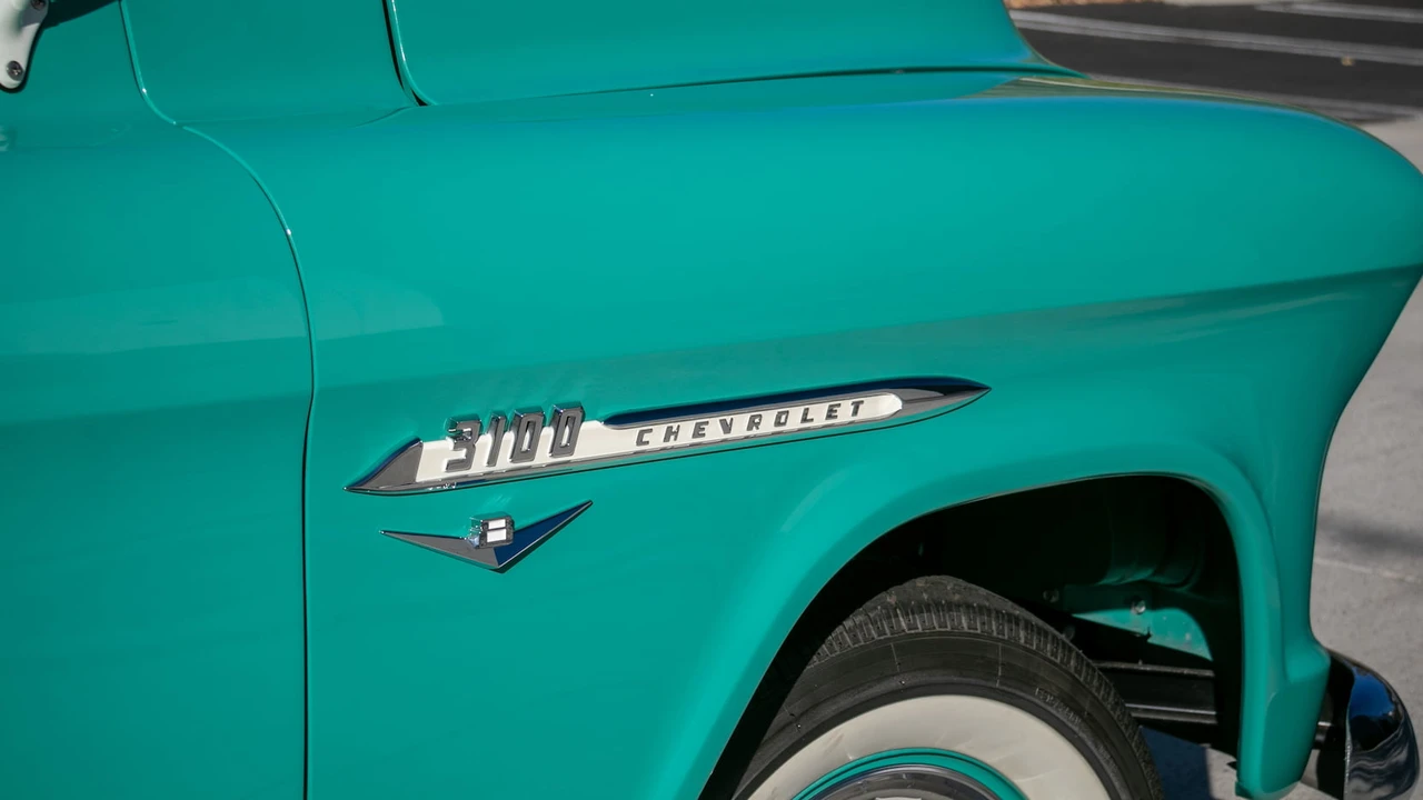 1955 Chevrolet Task Force - Image 11 of 19