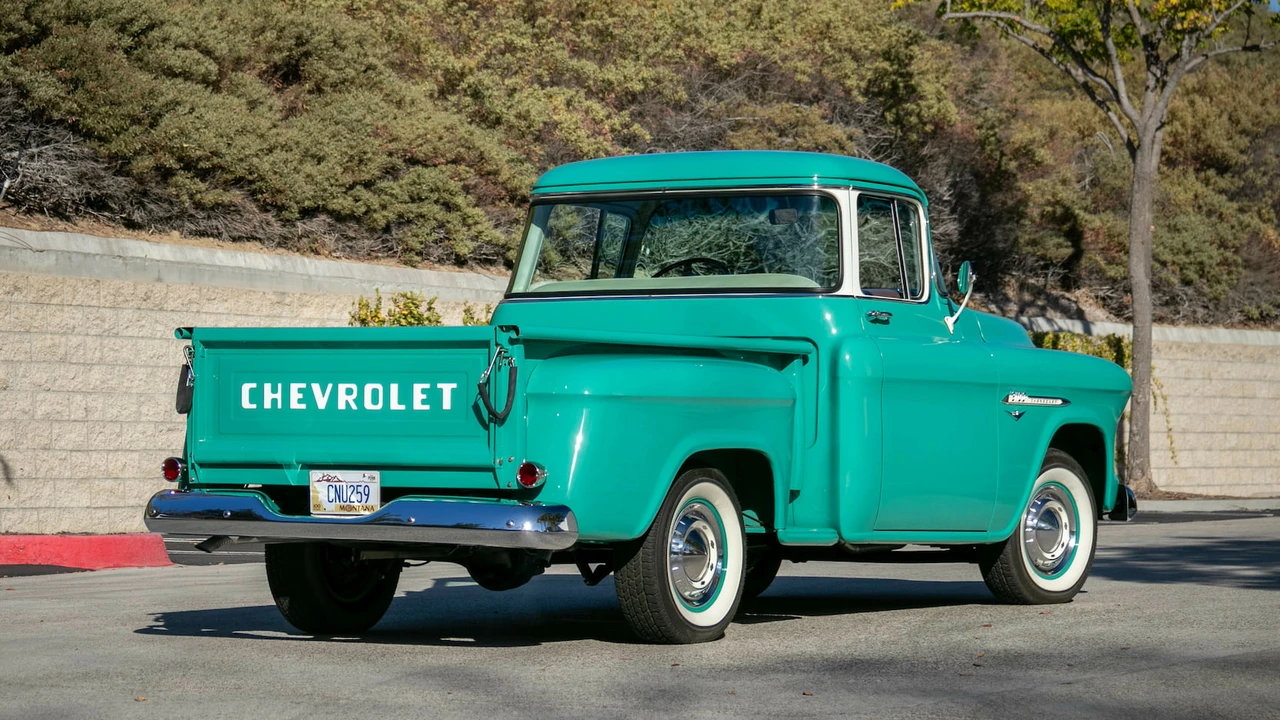 1955 Chevrolet Task Force - Image 13 of 19