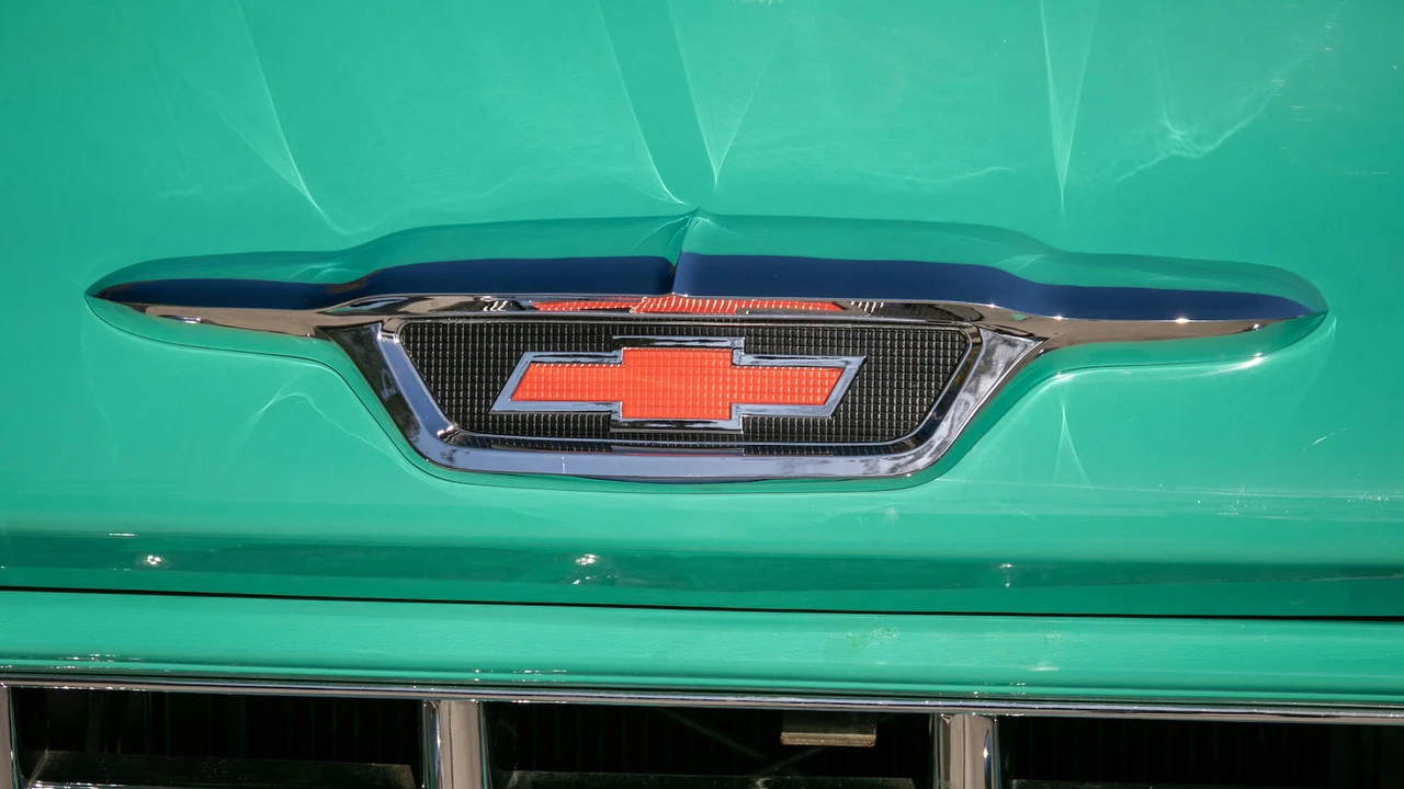1955 Chevrolet Task Force - Image 17 of 19