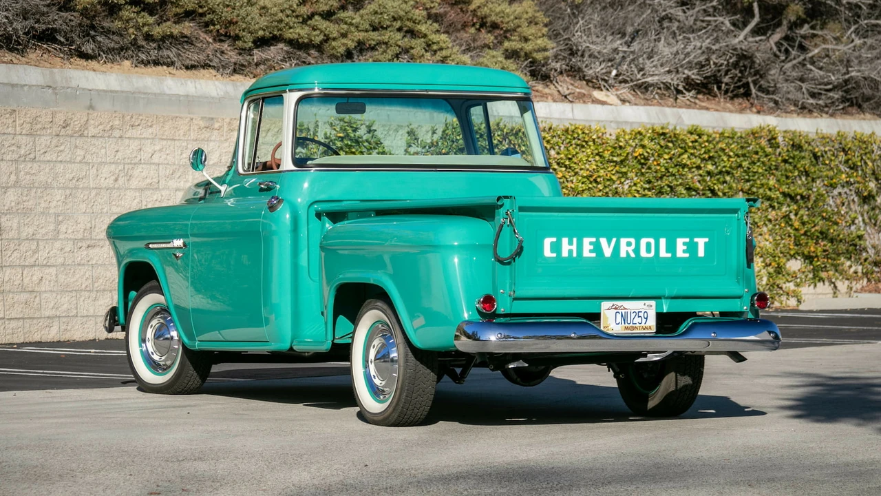 1955 Chevrolet Task Force - Image 3 of 19