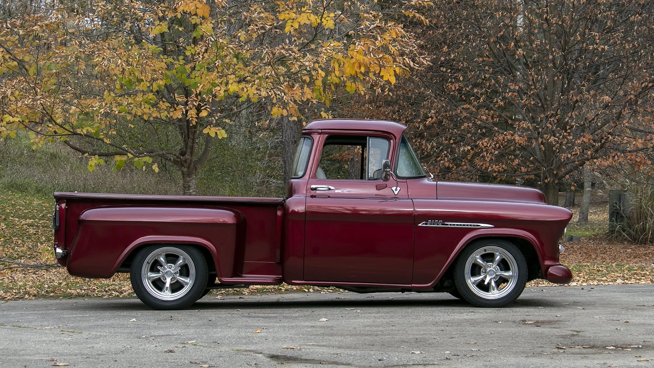 1955 Chevrolet Task Force - Image 8 of 18