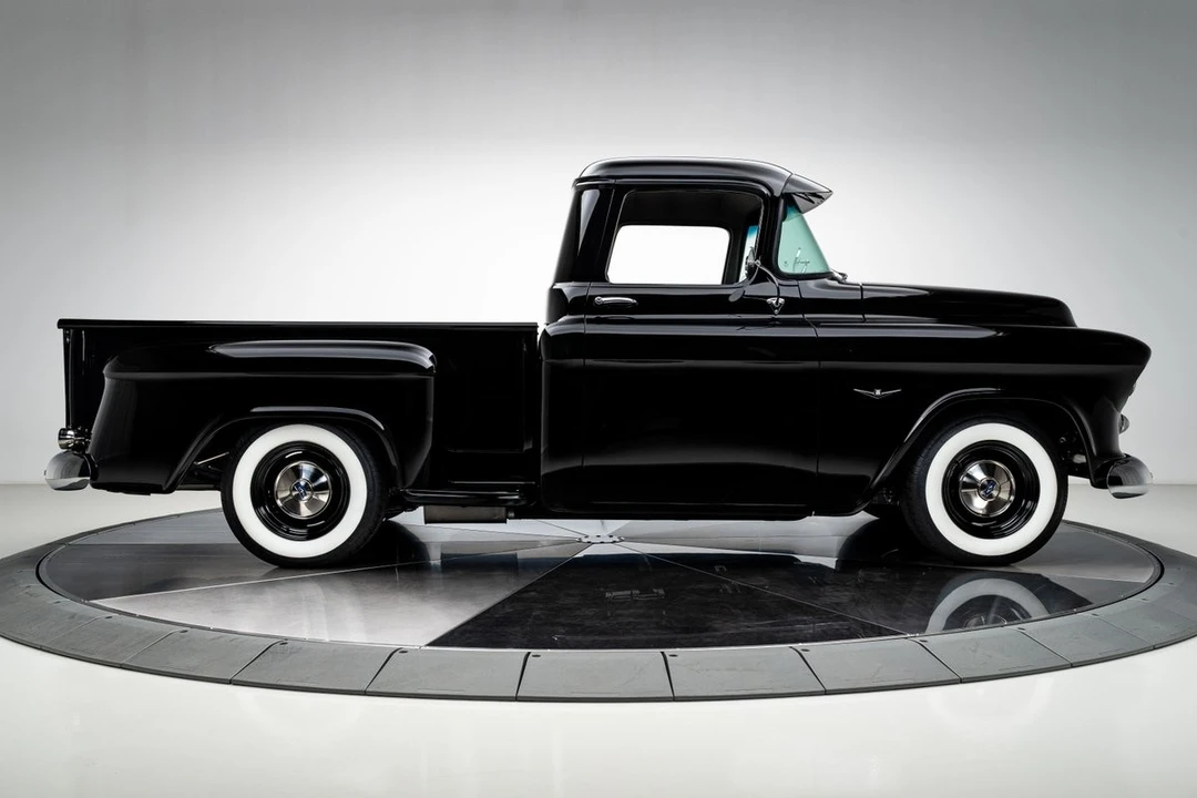 1955 Chevrolet Task Force - Image 18 of 21