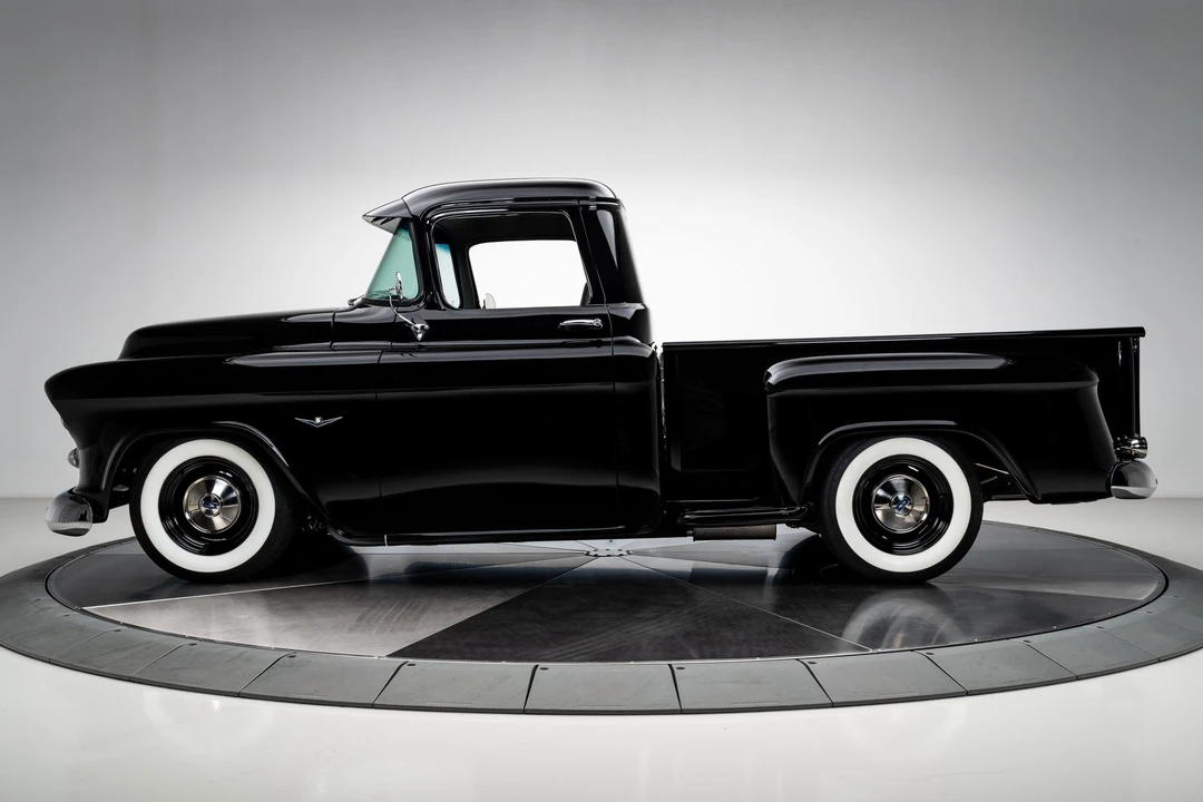 1955 Chevrolet Task Force - Image 19 of 31