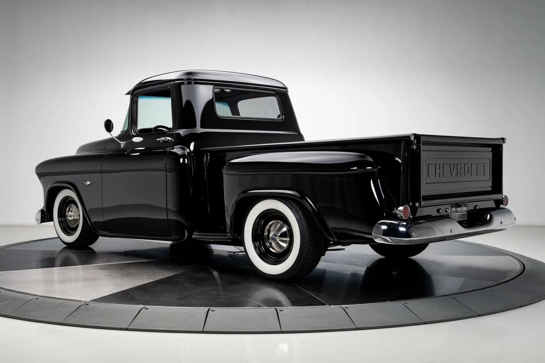 1955 Chevrolet Task Force - Image 23 of 31