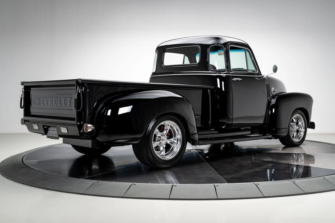1955 Chevrolet Task Force - Image 22 of 31