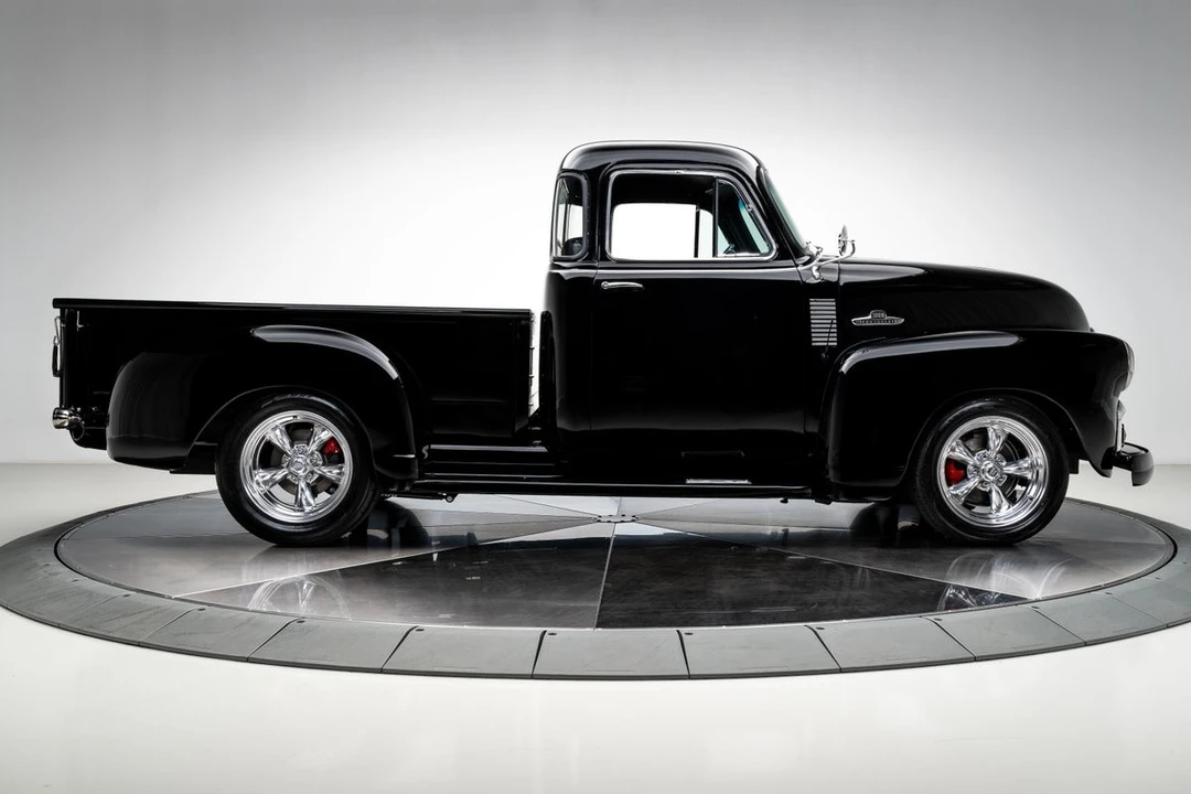 1955 Chevrolet Task Force - Image 20 of 31