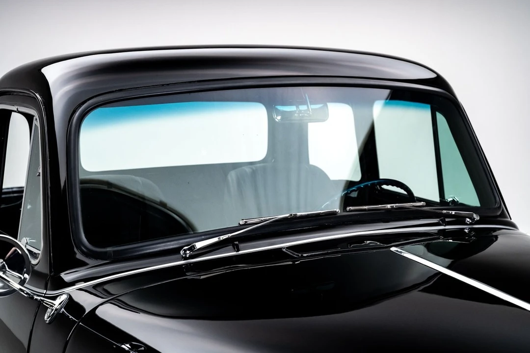 1955 Chevrolet Task Force - Image 11 of 31
