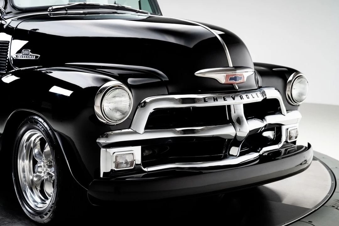 1955 Chevrolet Task Force - Image 13 of 31