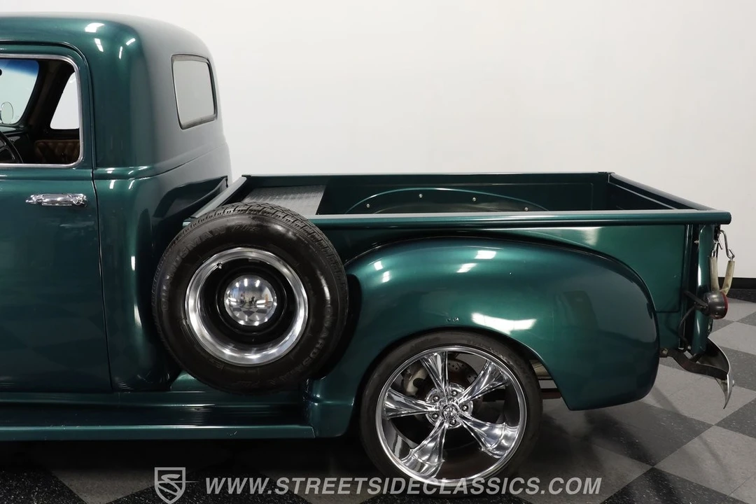 1955 Chevrolet Task Force - Image 25 of 31