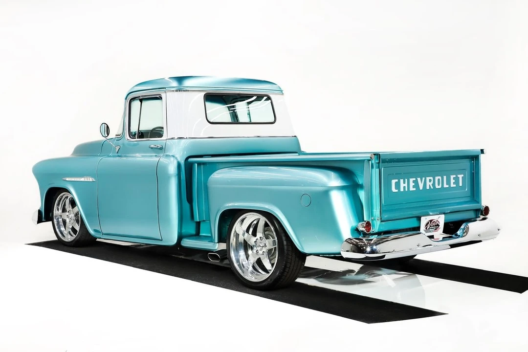 1955 Chevrolet Task Force - Image 6 of 31
