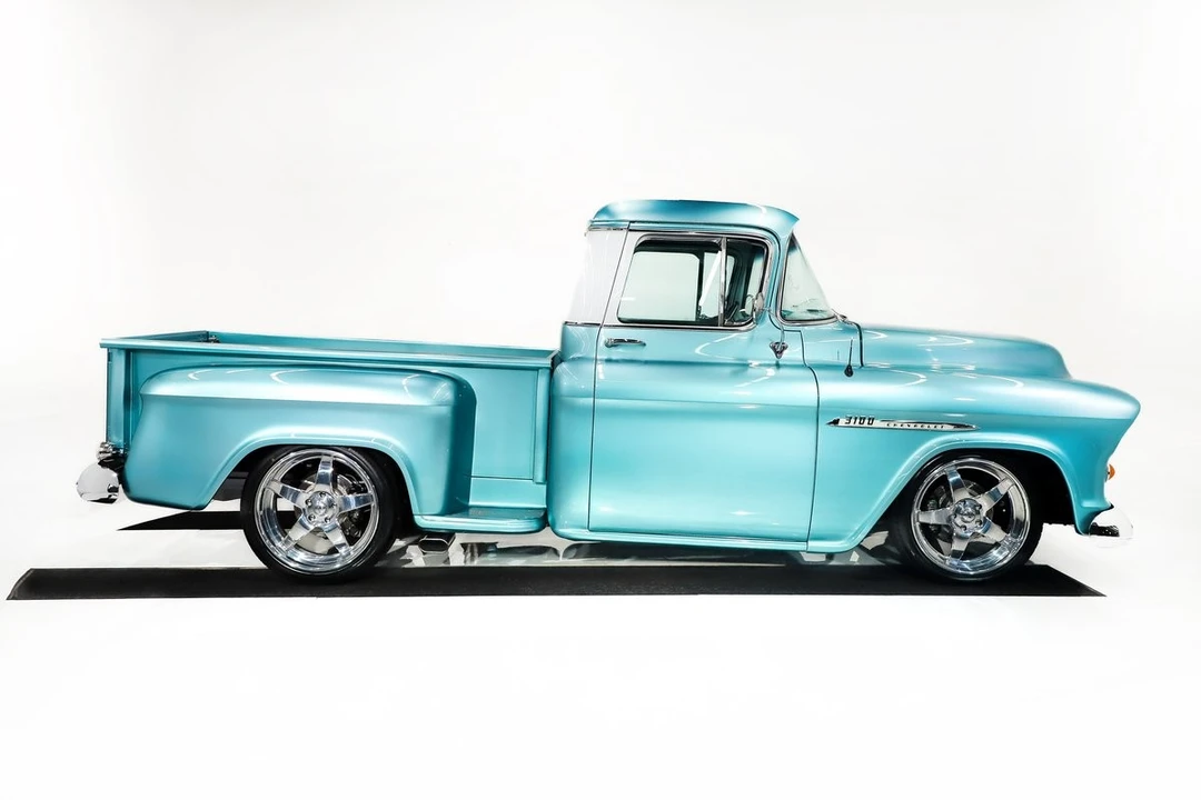 1955 Chevrolet Task Force - Image 14 of 31