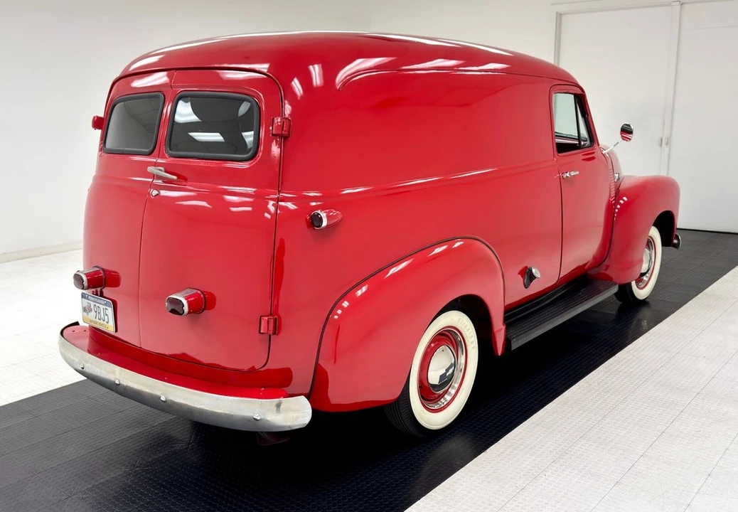 1955 Chevrolet Task Force - Image 5 of 21