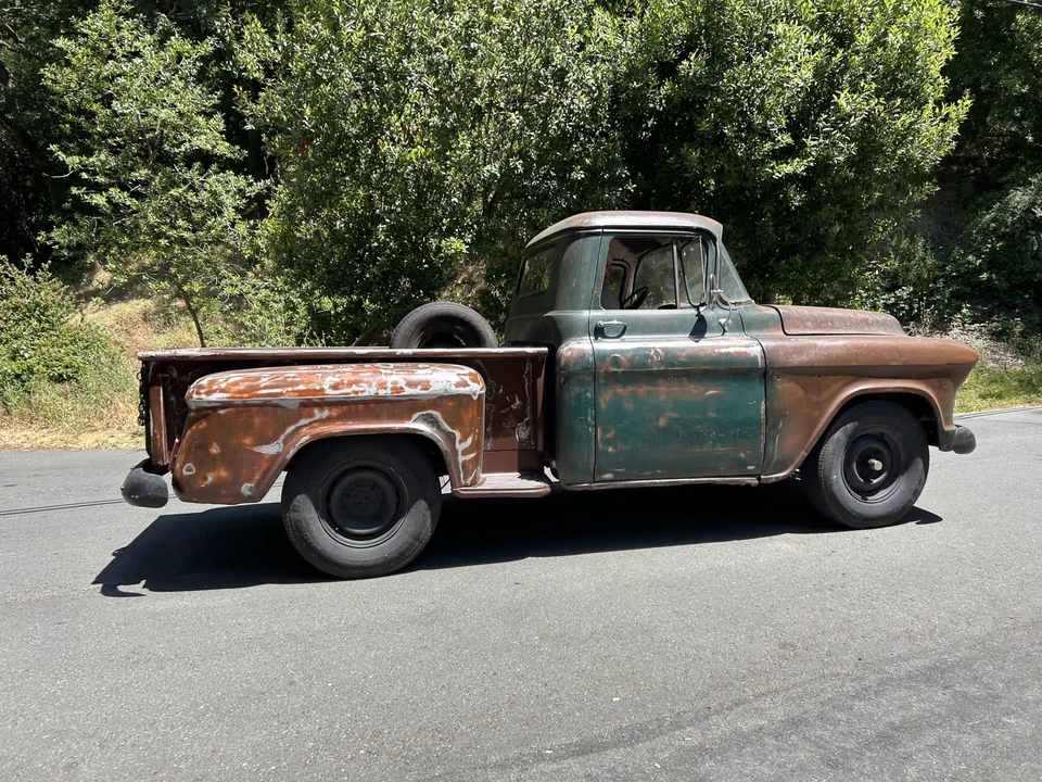 1955 Chevrolet Task Force - Image 29 of 31