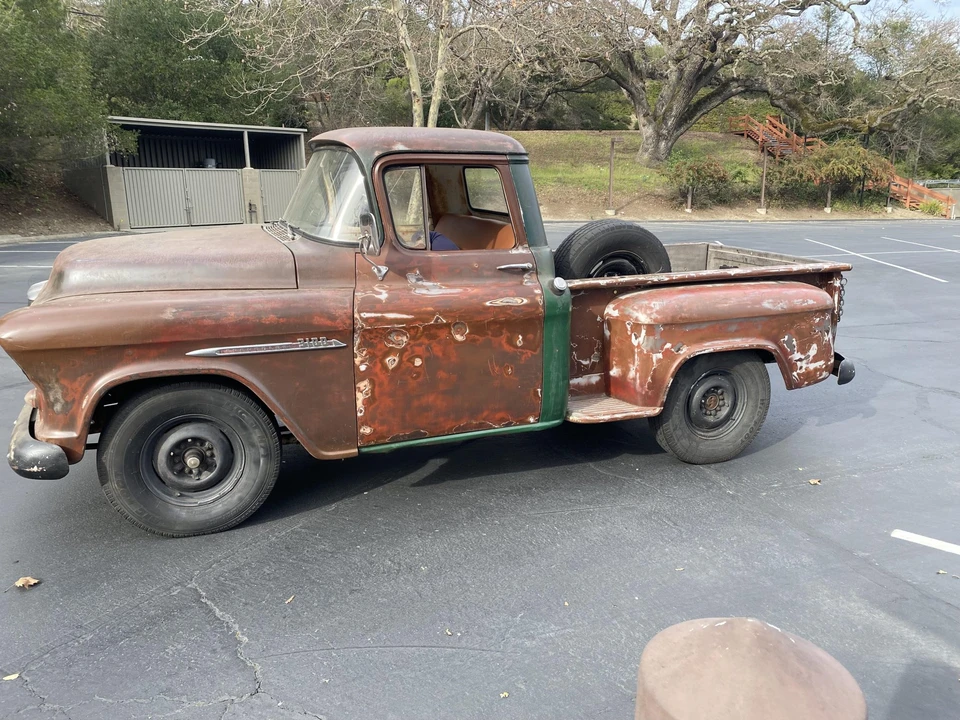 1955 Chevrolet Task Force - Image 6 of 31