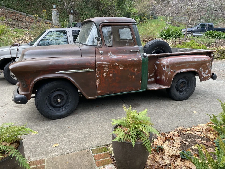 1955 Chevrolet Task Force - Image 25 of 31