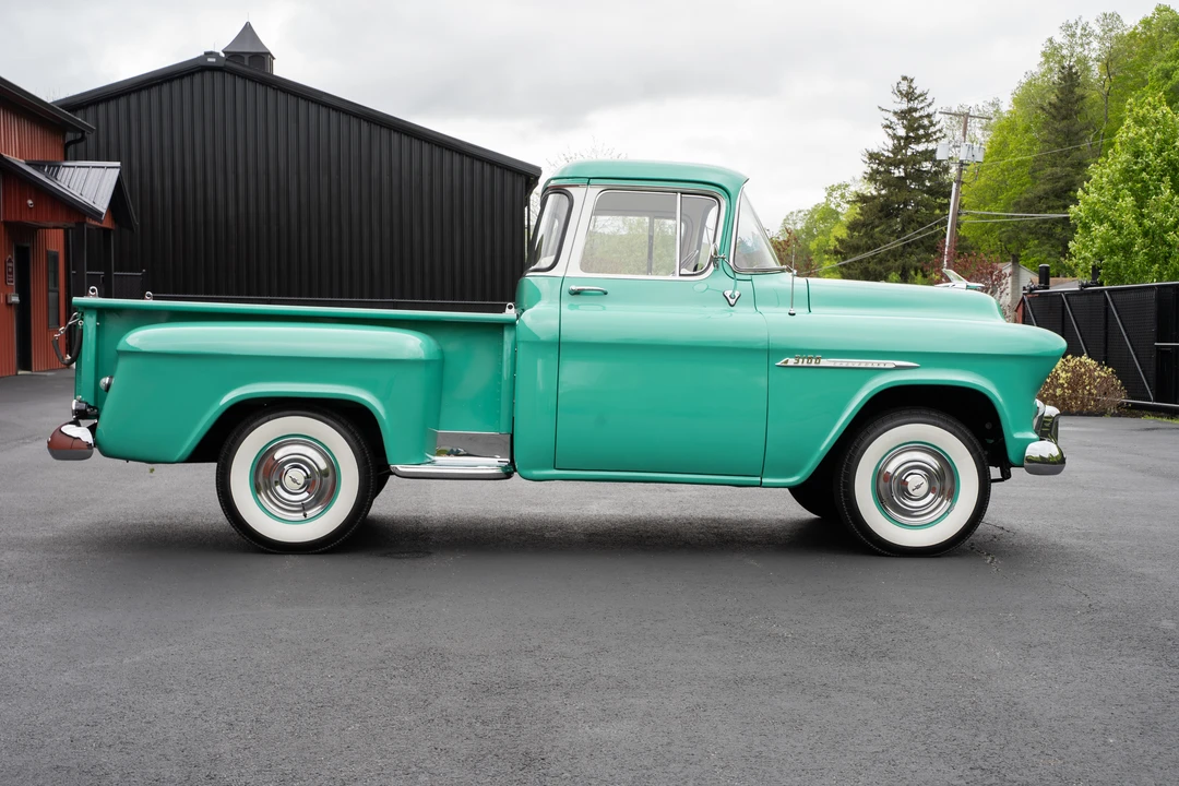 1955 Chevrolet Task Force - Image 6 of 31