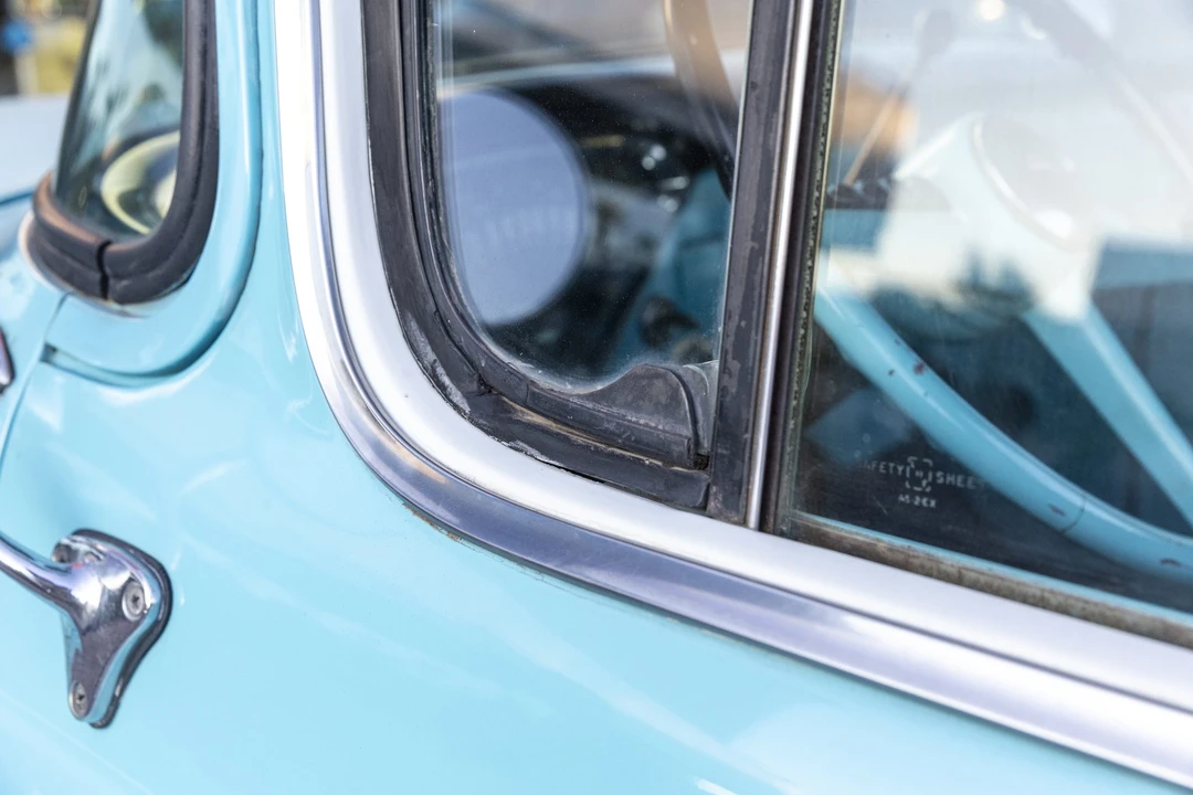 1955 Chevrolet Task Force - Image 27 of 31