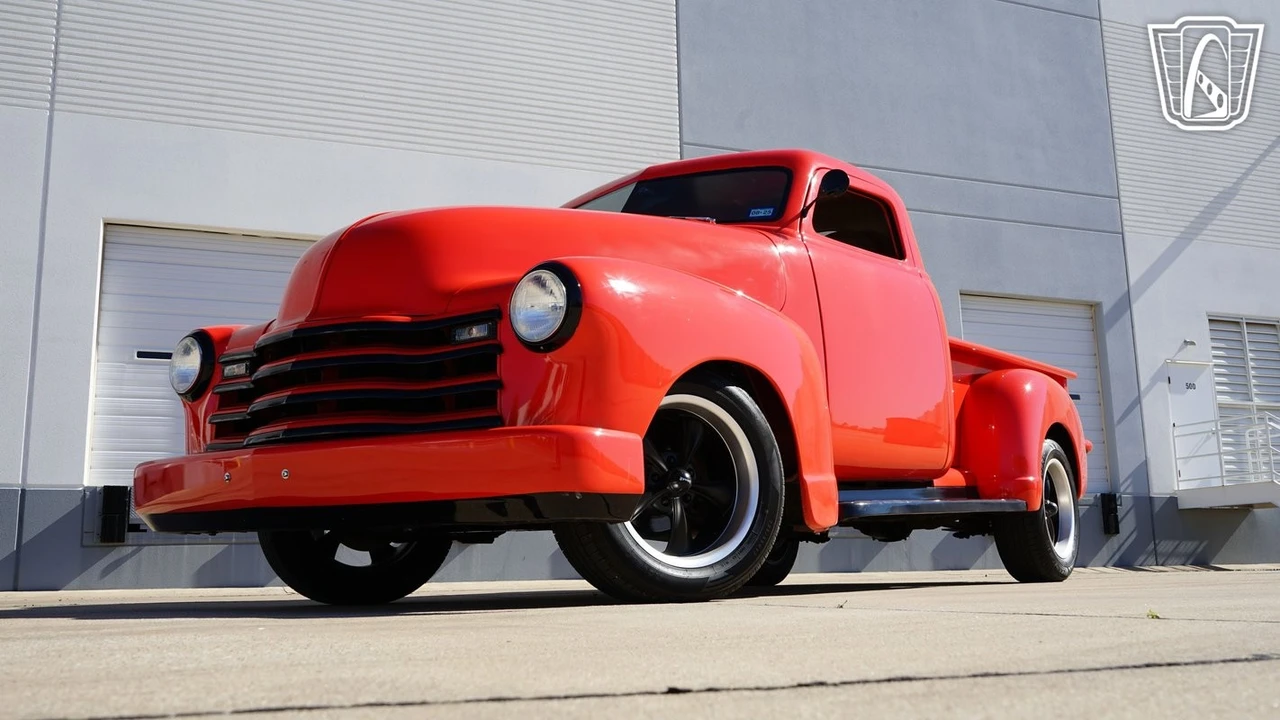 1955 Chevrolet Task Force - Image 5 of 12