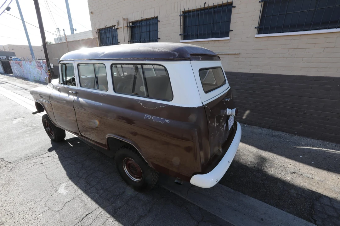 1955 Chevrolet Suburban 4th Gen - Image 7 of 31