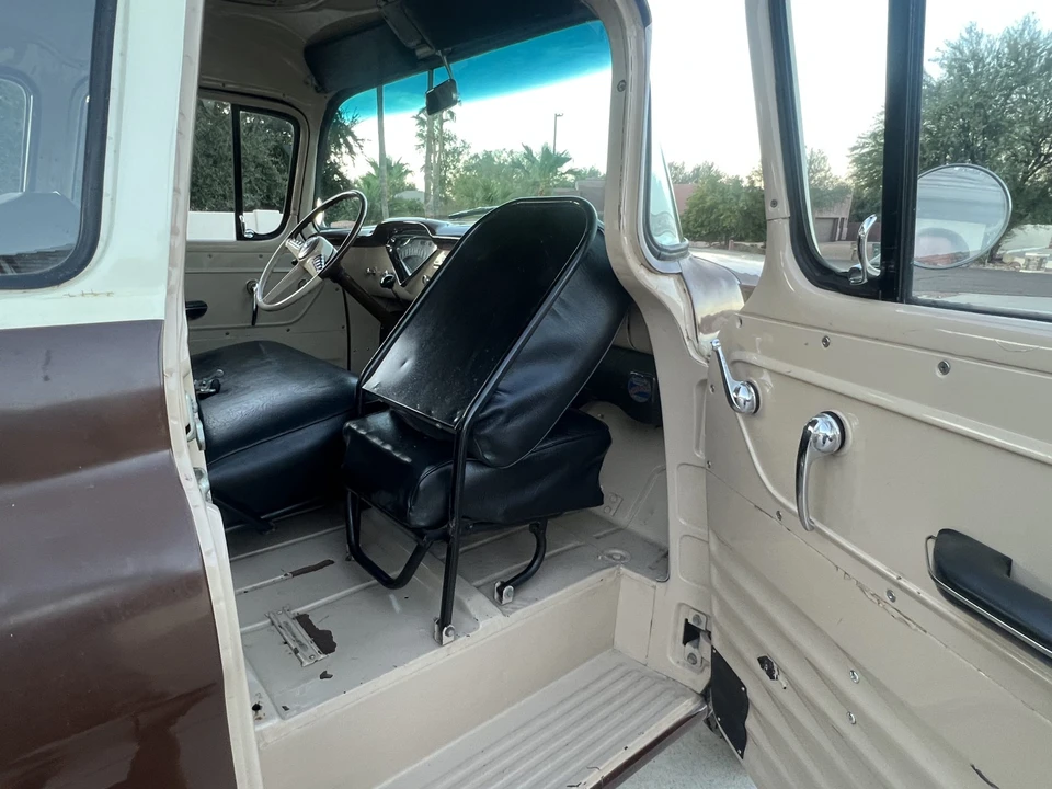 1955 Chevrolet Suburban 3rd Gen - Image 30 of 31