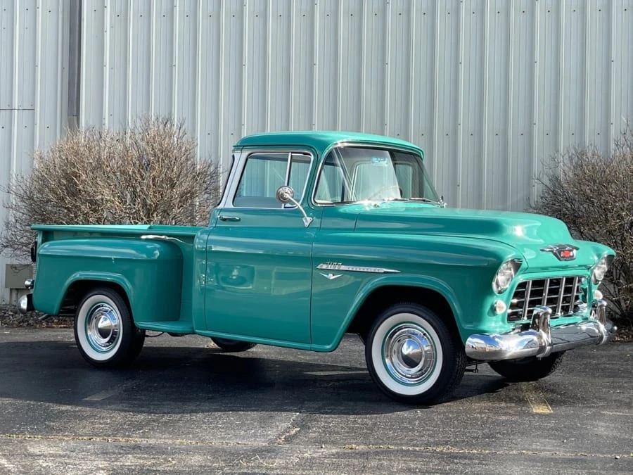 1955 Chevrolet Task Force - Image 15 of 31
