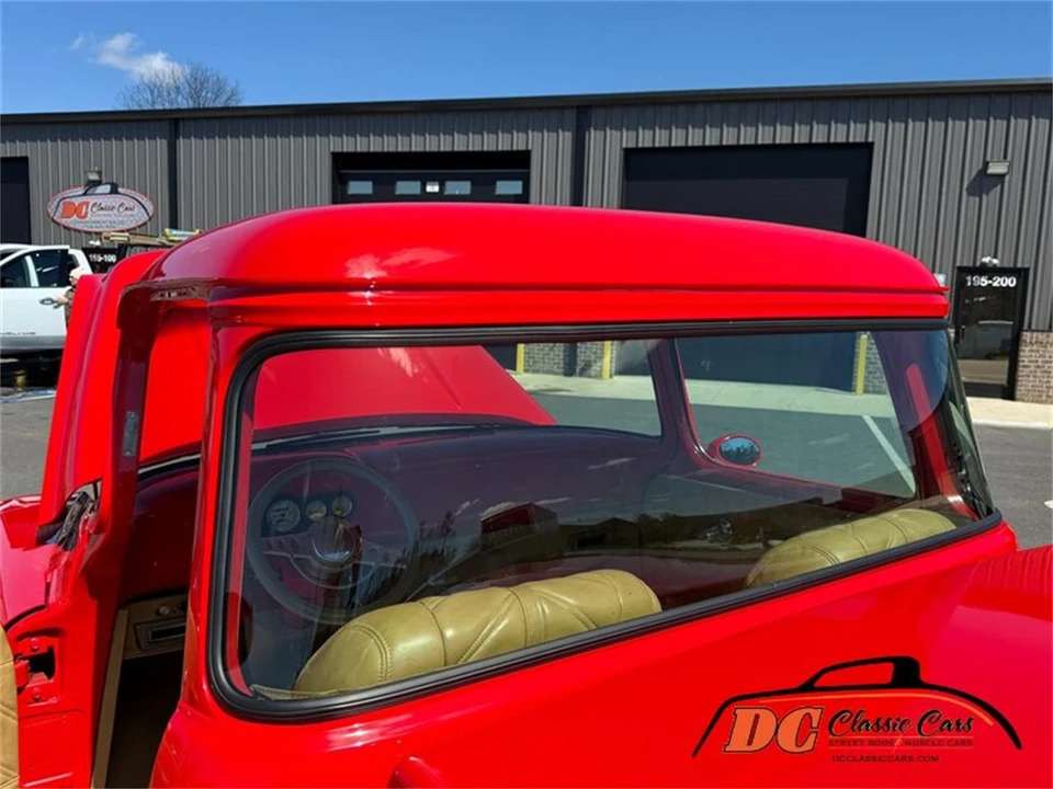 1955 Chevrolet Task Force - Image 29 of 31