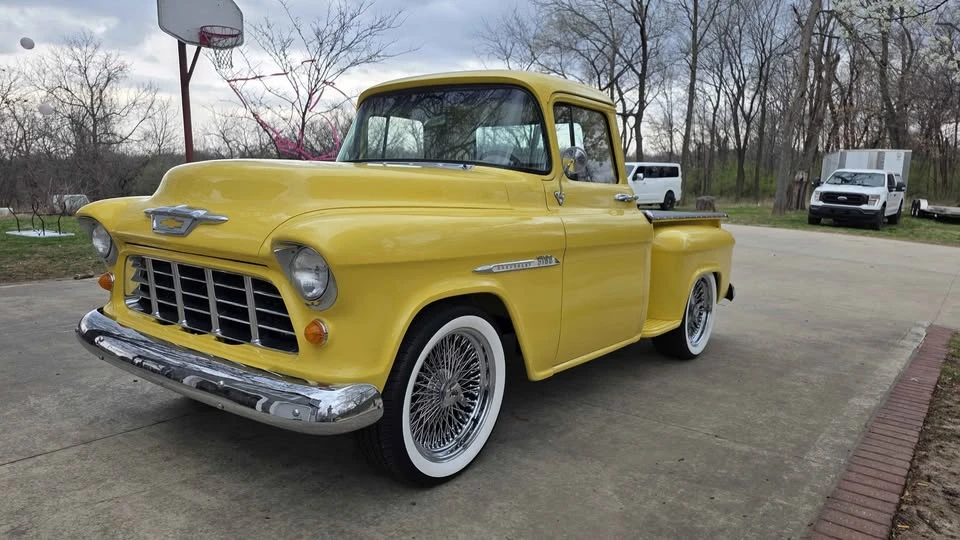 1955 Chevrolet Task Force - Image 13 of 17