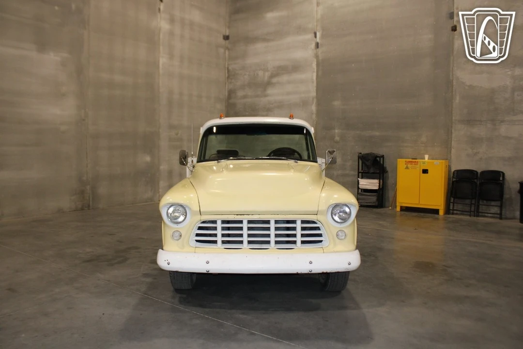 1955 Chevrolet Task Force - Image 10 of 12
