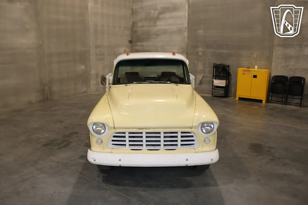 1955 Chevrolet Task Force - Image 19 of 21
