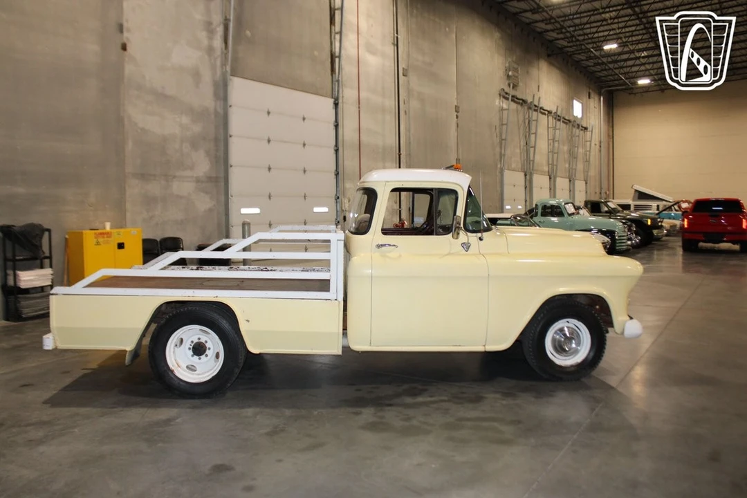 1955 Chevrolet Task Force - Image 8 of 12