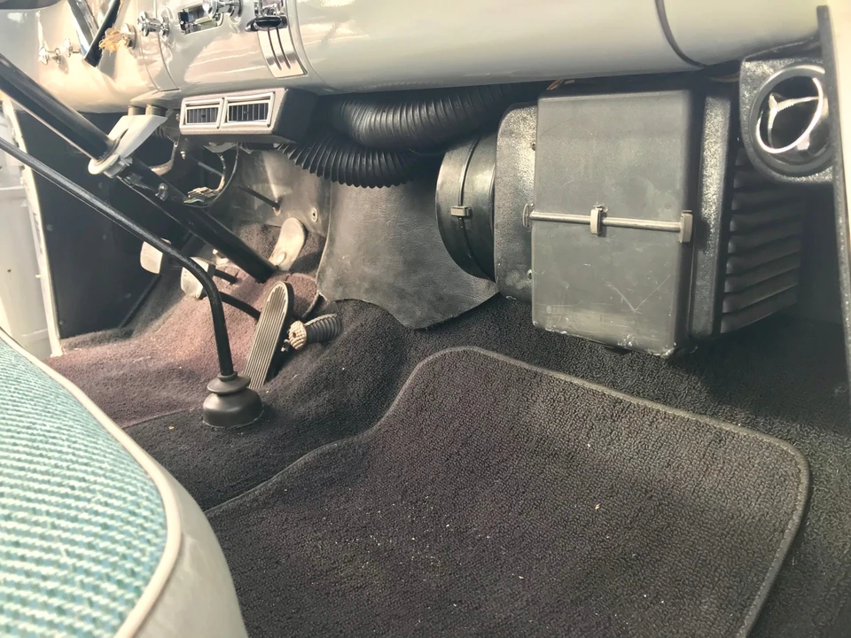 1955 Chevrolet Task Force - Image 27 of 31