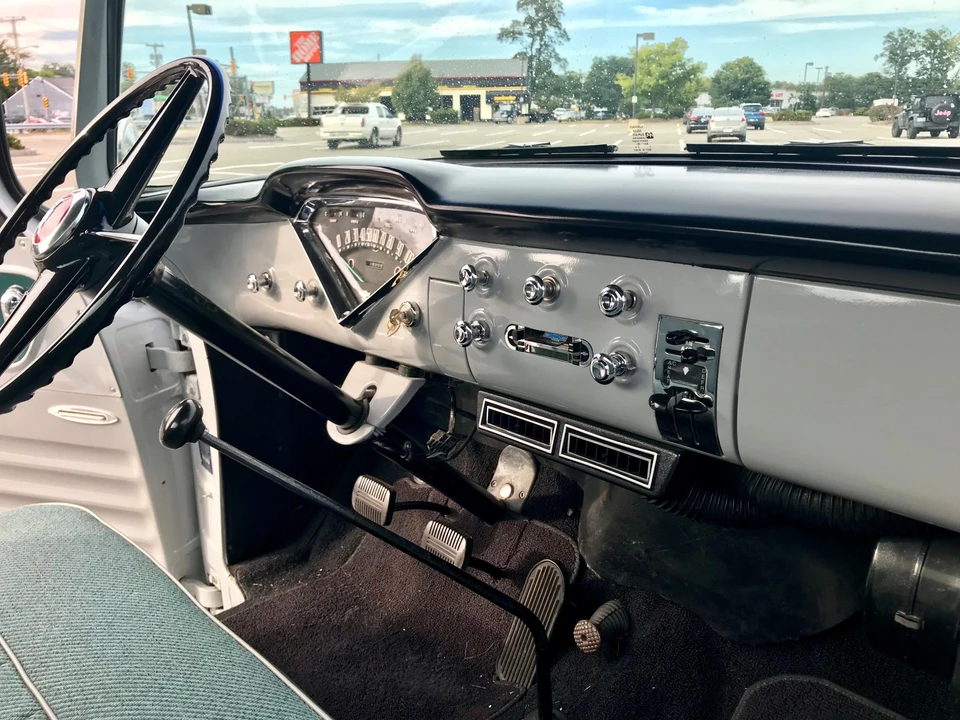 1955 Chevrolet Task Force - Image 19 of 31