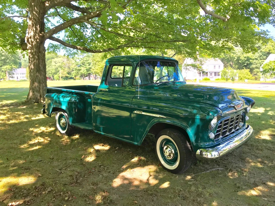 1955 Chevrolet Task Force - Image 10 of 31