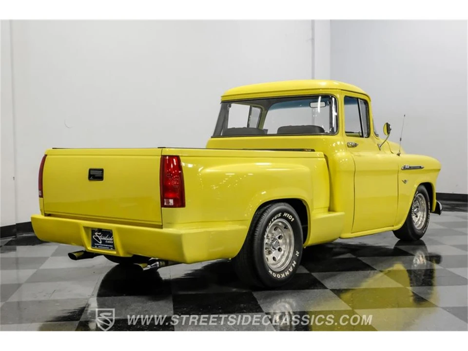 1955 Chevrolet Task Force - Image 24 of 31