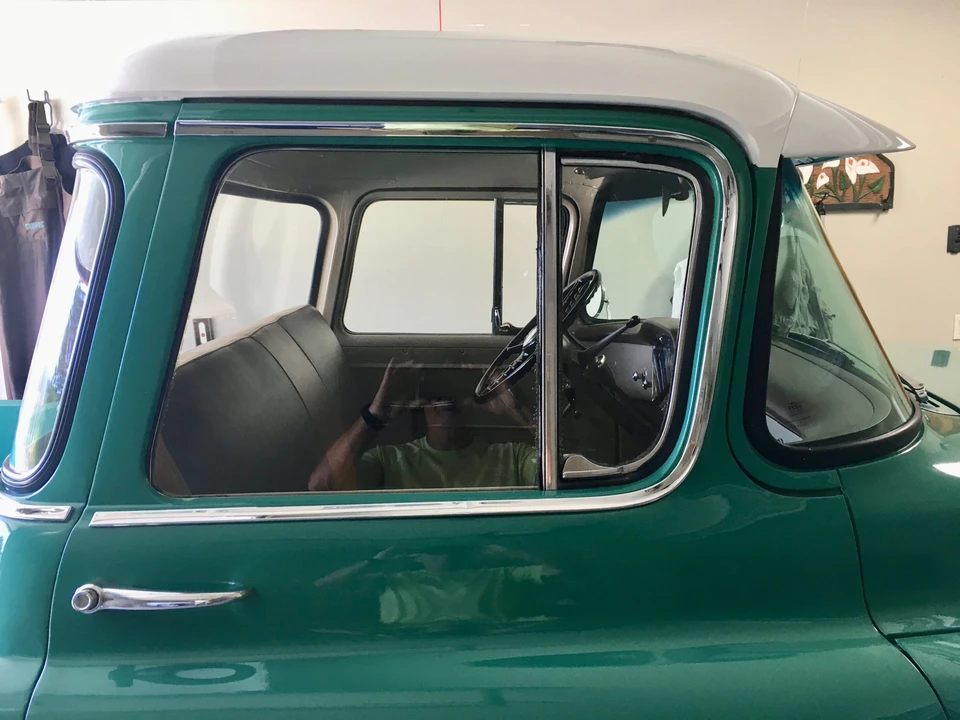 1955 Chevrolet Task Force - Image 23 of 31