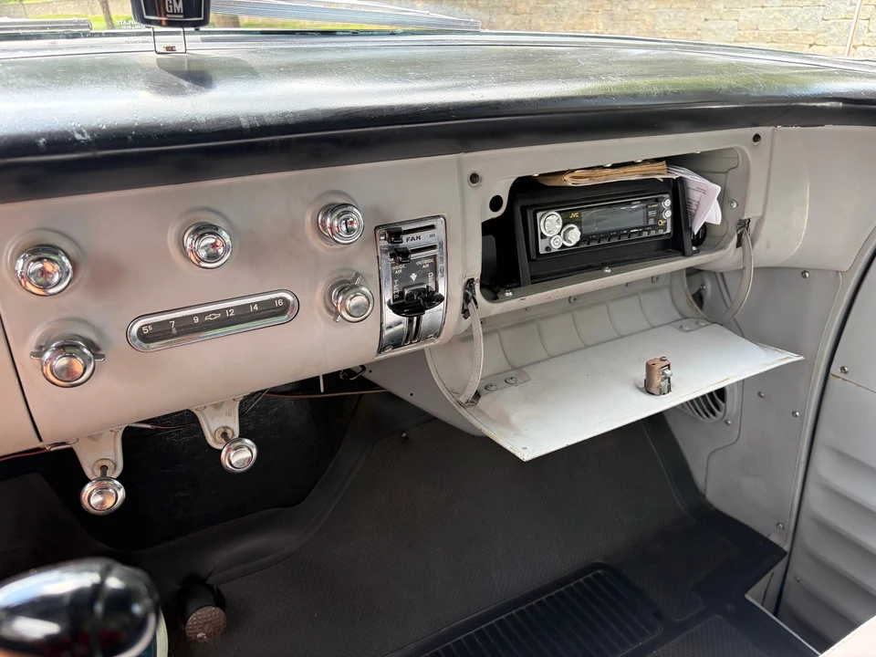 1955 Chevrolet Task Force - Image 25 of 31