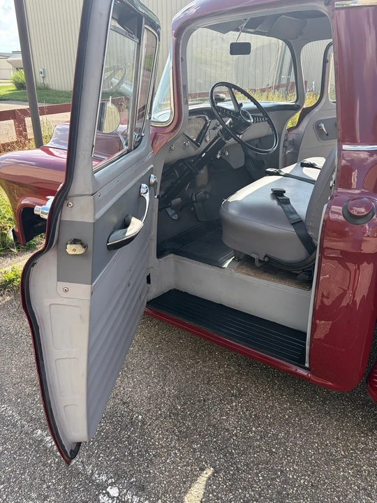 1955 Chevrolet Task Force - Image 21 of 31