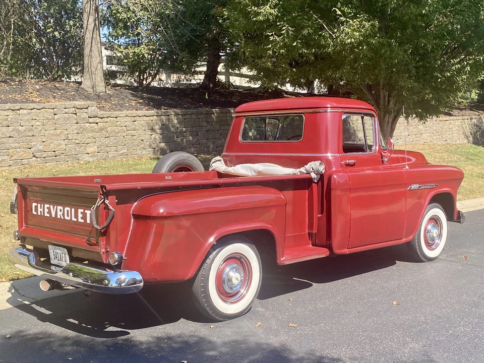 1955 Chevrolet Task Force - Image 13 of 31