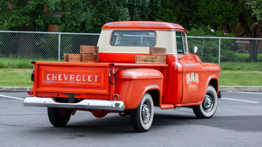 1955 Chevrolet Task Force - Image 13 of 22