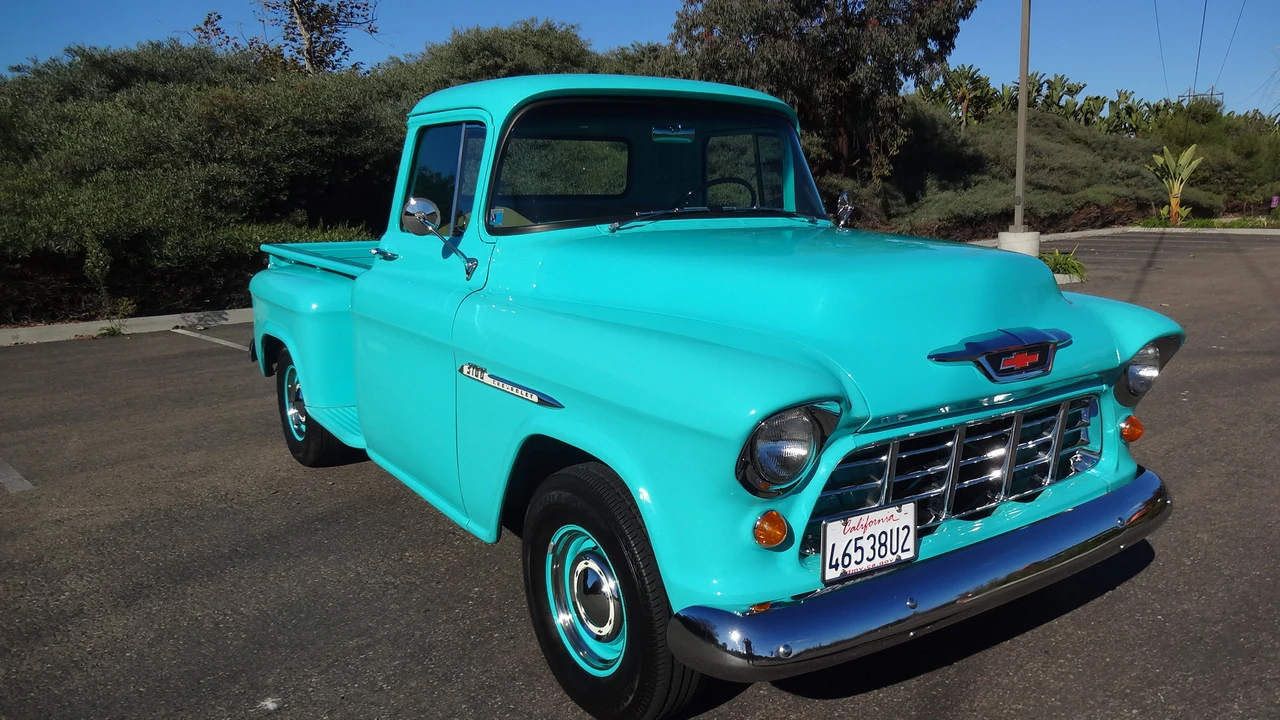 1955 Chevrolet Task Force - Image 23 of 31