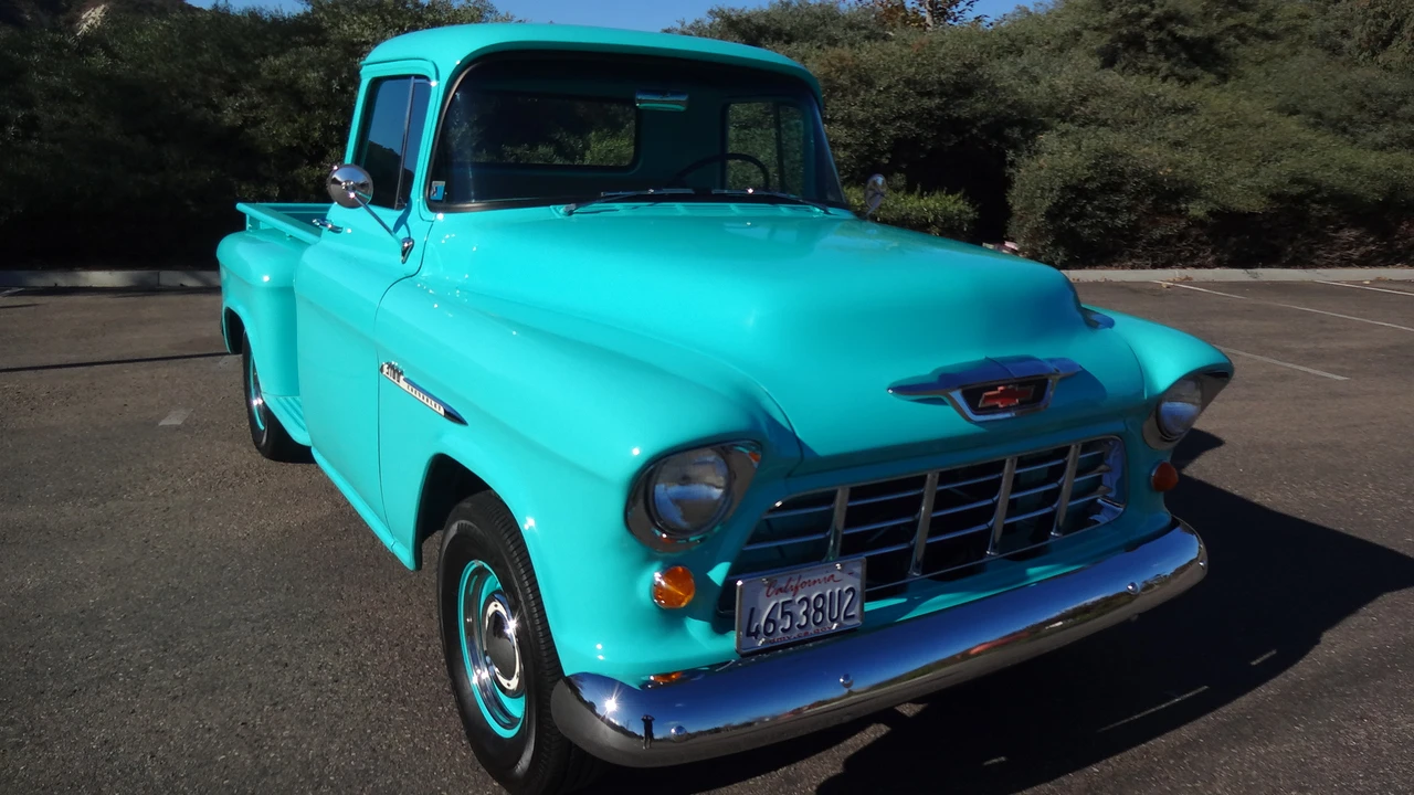 1955 Chevrolet Task Force - Image 20 of 31