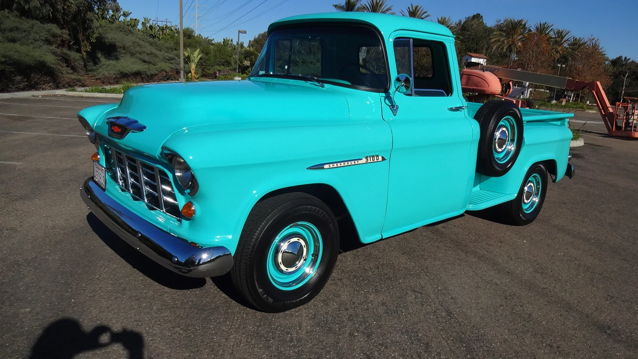 1955 Chevrolet Task Force - Image 17 of 31