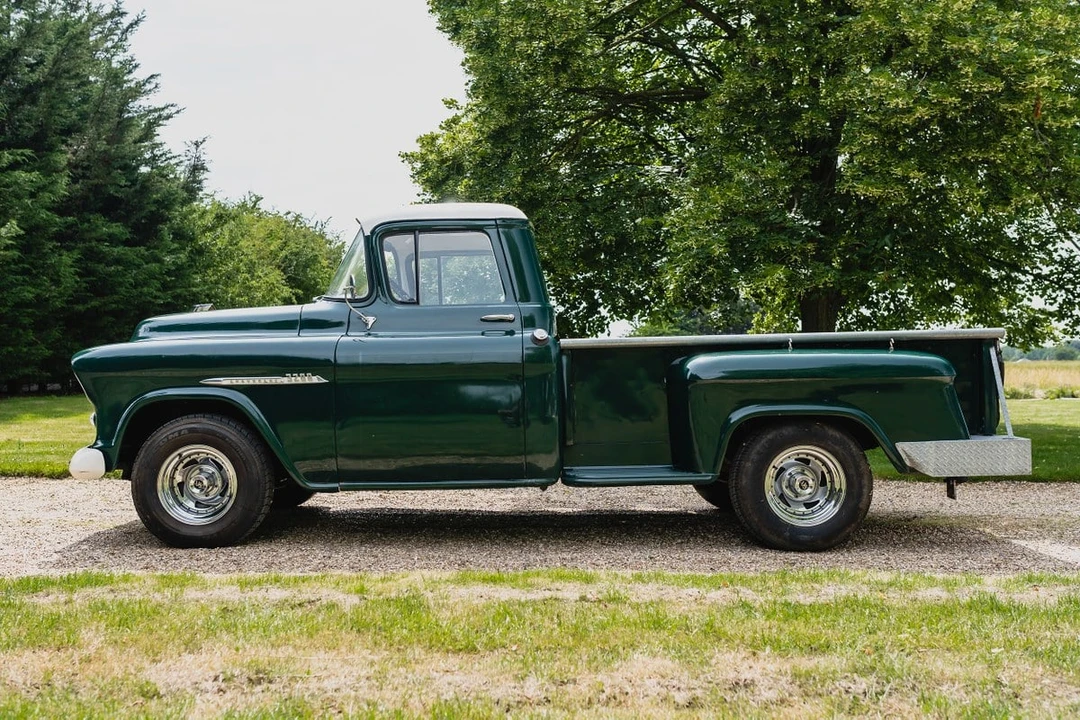 1955 Chevrolet Task Force - Image 24 of 30