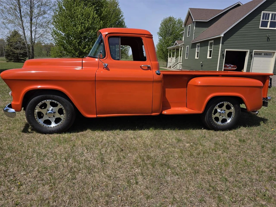 1955 Chevrolet Task Force - Image 4 of 31