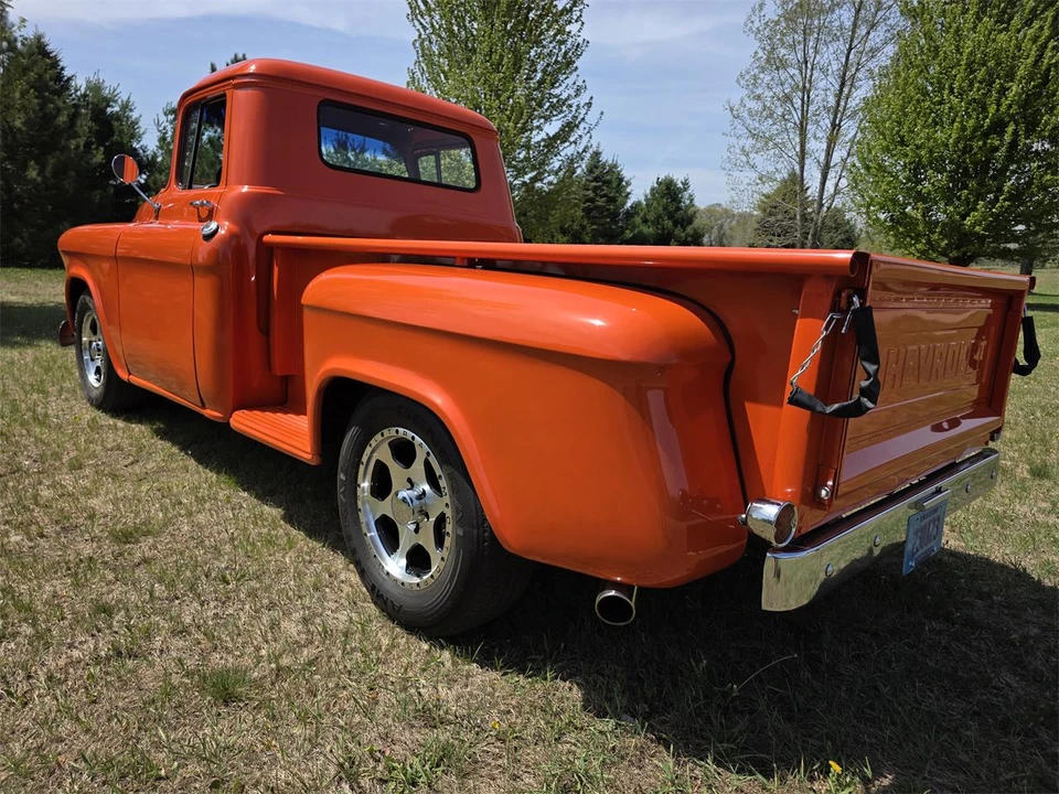 1955 Chevrolet Task Force - Image 5 of 31