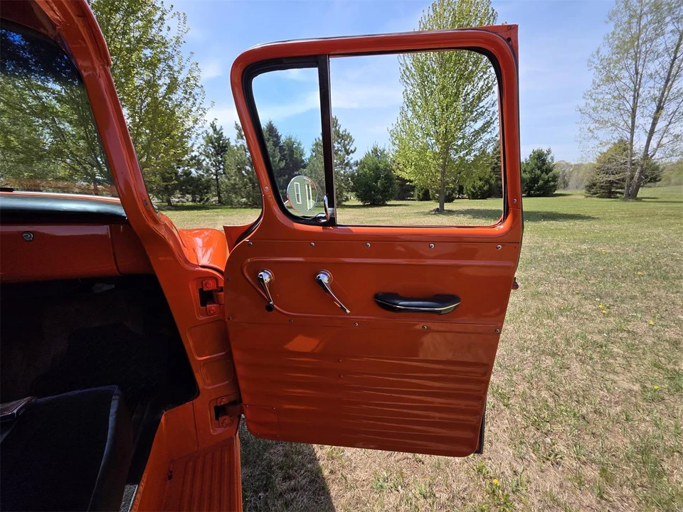 1955 Chevrolet Task Force - Image 30 of 31