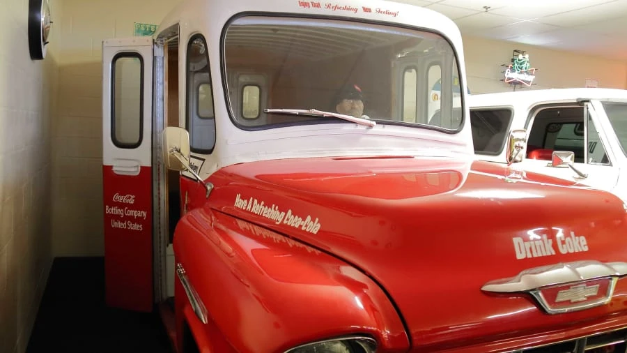1955 Chevrolet Task Force - Image 2 of 17